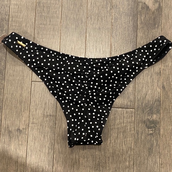 FIRM PRICE NWT Victoria's Secret Zuma Itsy Ruched Bikini Bottom - Picture 4 of 4